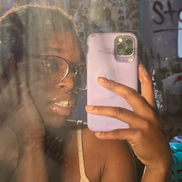 Meet your Posher, Oluwatoyin - Picture 1 of 1